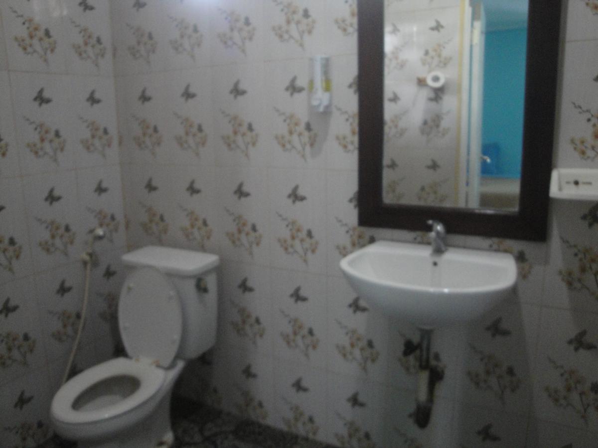 Yoyo'S Hotel Sekongkang Ngoại thất bức ảnh